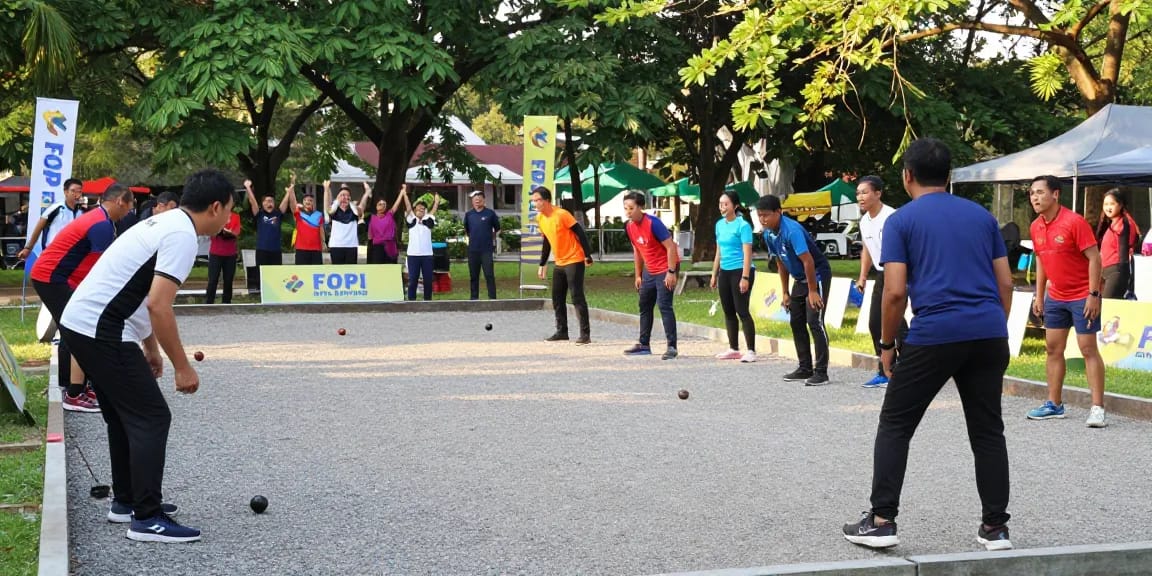 FOPI Kota Bontang dalam turnamen petanque dengan suasana penuh semangat.